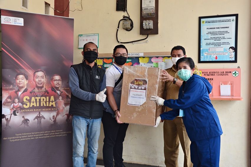 Donasi APD dari Toyota Astra Motor