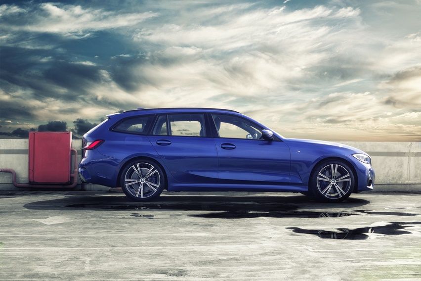 BMW 3-Series 320i Touring 