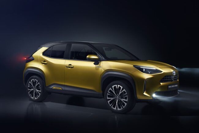 Kisah Perjalanan Evolusi Toyota Yaris, dari MPV, Sedan sampai Crossover Kisah Perjalanan Evolusi Toyota Yaris, dari MPV, Sedan sampai Crossover