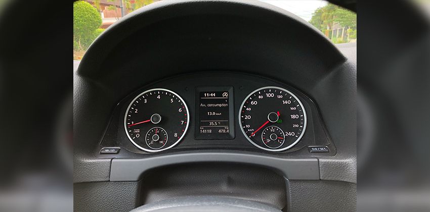 Volkswagen Tiguan 280 TSI gauges 850 x 420