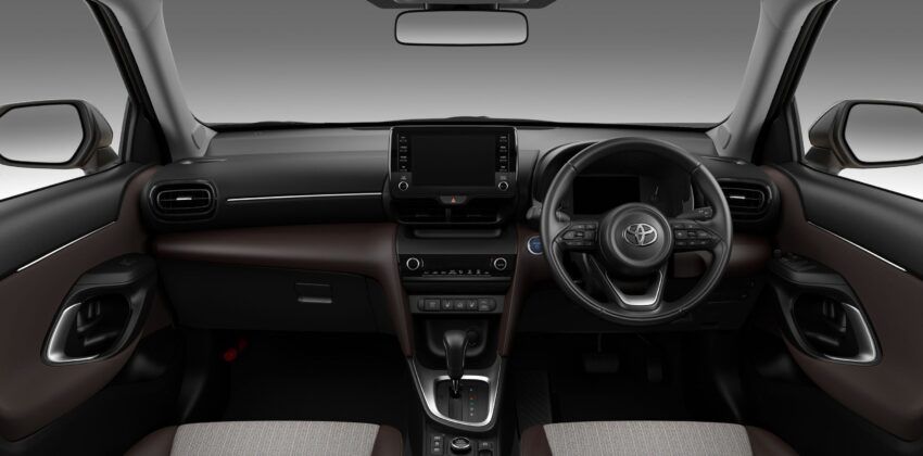 Toyota Yaris Cross body photo 4