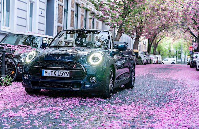 2021 Mini Cooper Sidewalk Edition revealed