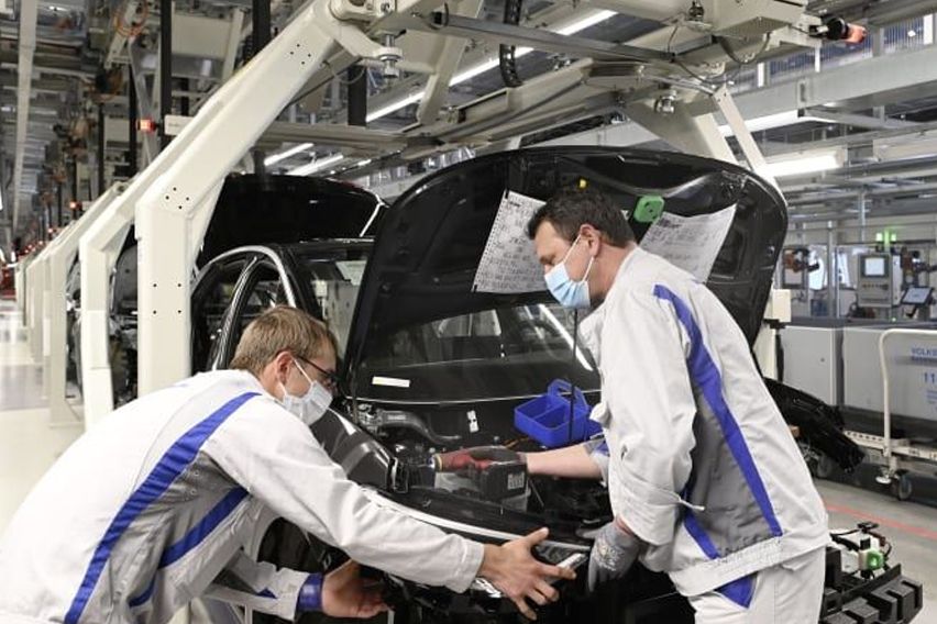 Wolfsburg factory reopen