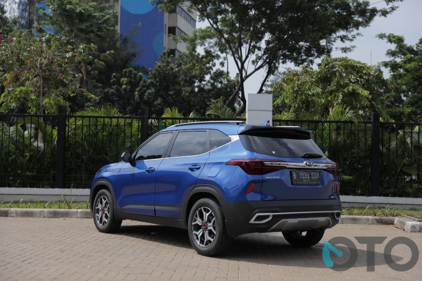 Kia seltos rear