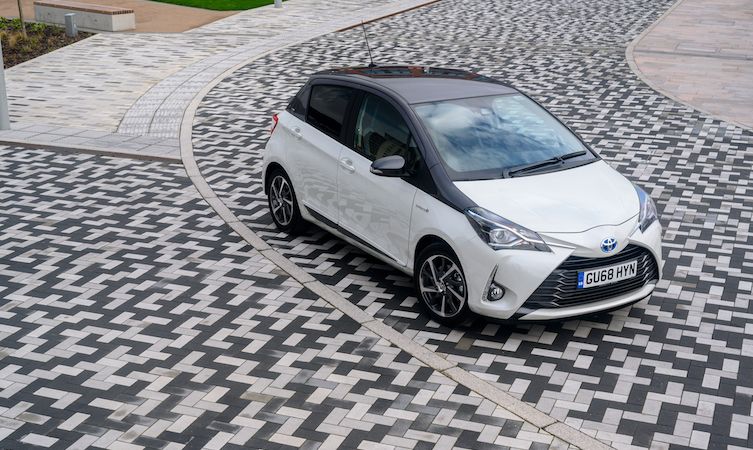 yaris hybrid