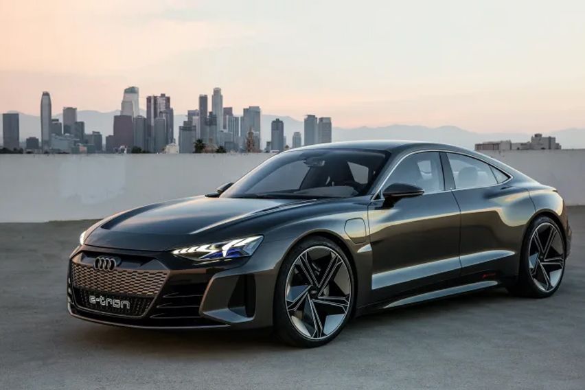 Check out Audi e-tron GT prototype, may enter production soon 