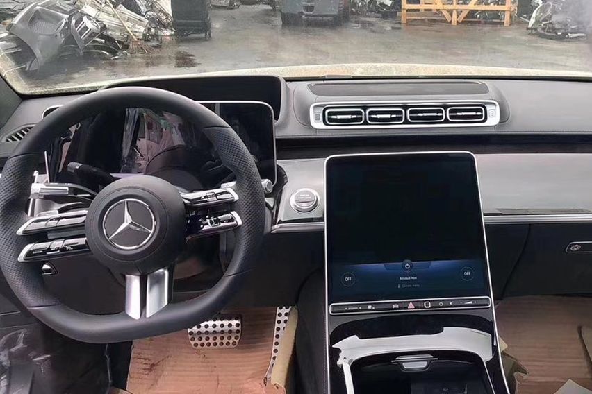 S-Class W223 cabin