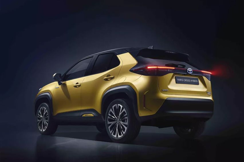 Toyota Yaris Cross rear