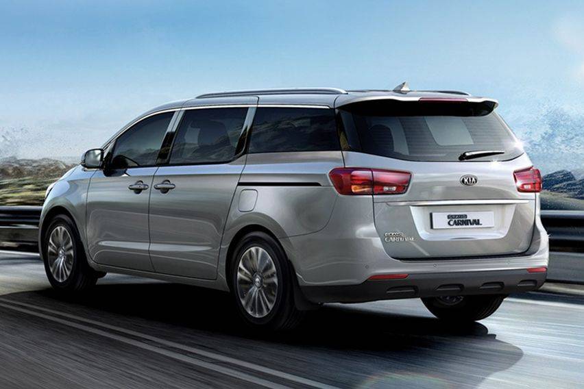 Kia carnival malaysia price