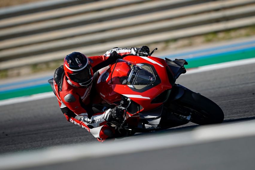Ducati superleggera V4 on test