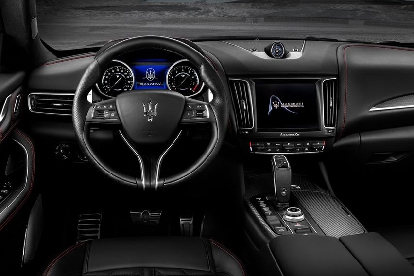 maserati levante trofeo cabin