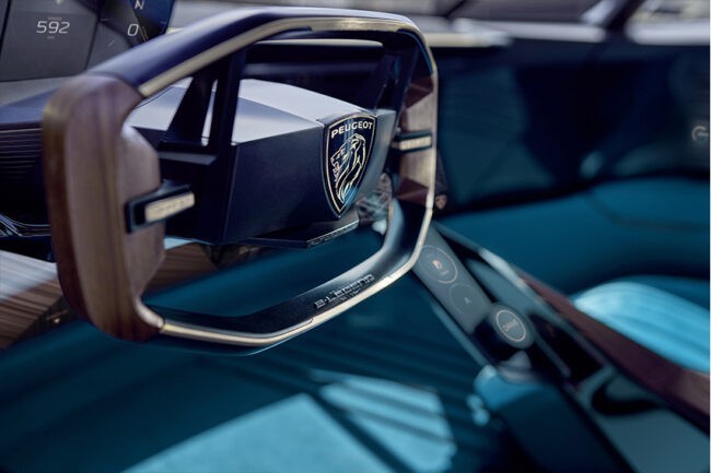 Peugeot steering wheel: A springboard for innovations Peugeot steering wheel: A springboard for innovations