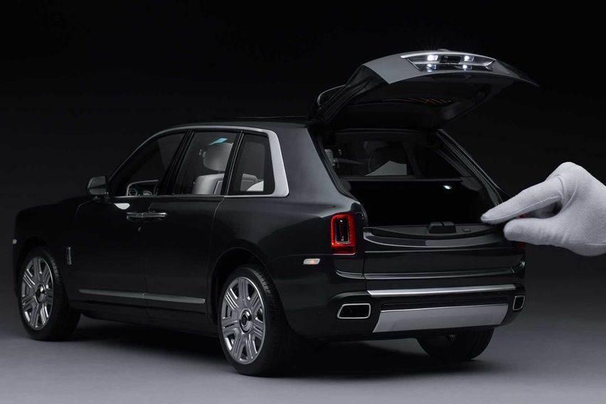 rolls-royce cullinan 1:8