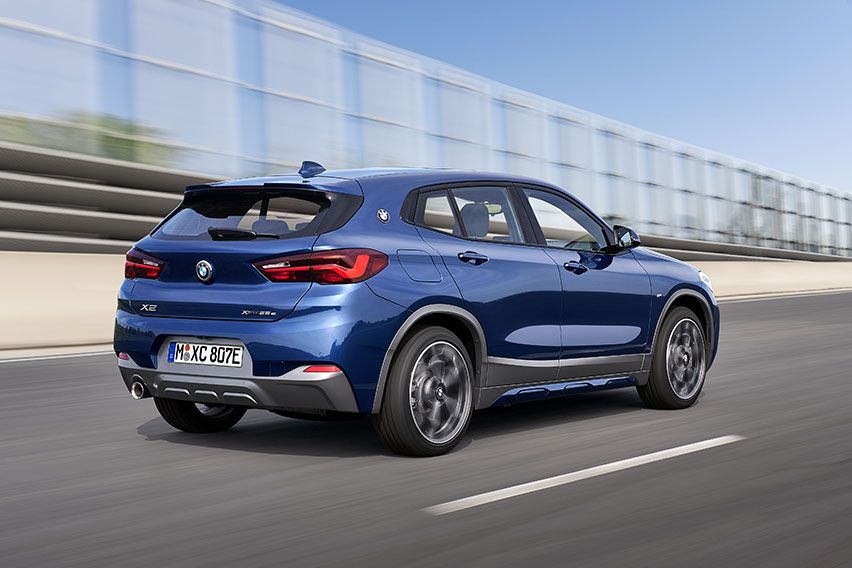 BMW X2