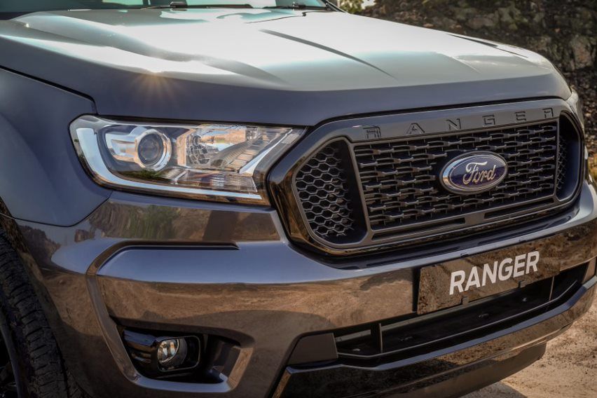 Ford Ranger FX4 front