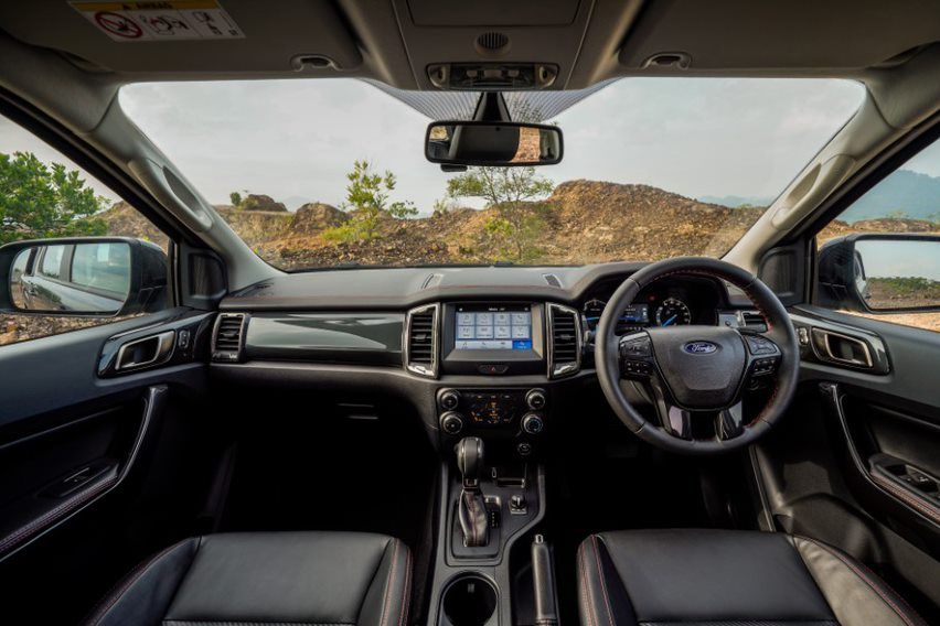 Ford Ranger FX4 cabin