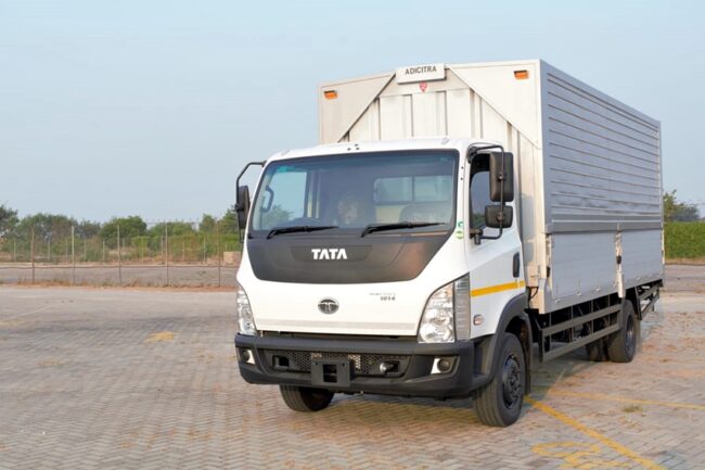 Promo Tata Motors Indonesia: Beli Truk LPT atau Ultra, Langsung Bonus Super Ace HT Promo Tata Motors Indonesia: Beli Truk LPT atau Ultra, Langsung Bonus Super Ace HT