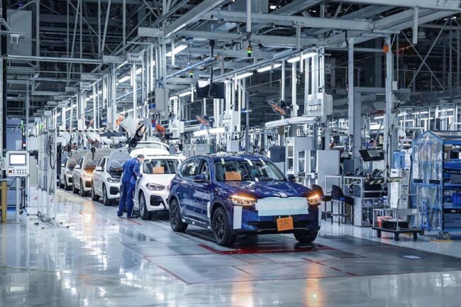 BMW Tuntaskan Proses Homologasi iX3, Akan Meluncur Sesuai Rencana BMW Tuntaskan Proses Homologasi iX3, Akan Meluncur Sesuai Rencana