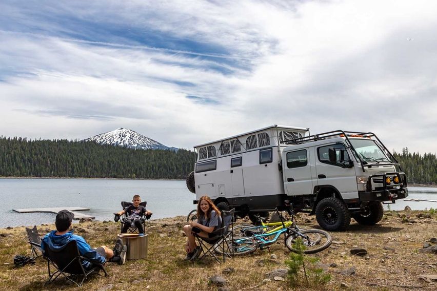 EarthCruiser RV