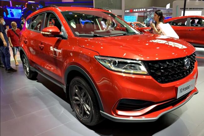 DFSK Kenalkan Glory 580 Pro Urban Edition, Wujud Lebih Segar DFSK Kenalkan Glory 580 Pro Urban Edition, Wujud Lebih Segar