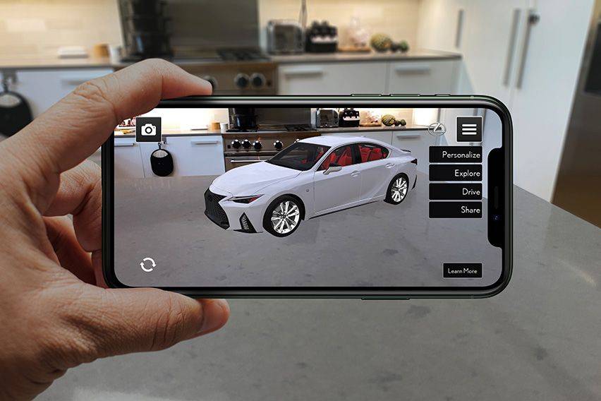 Lexus launches companion app for new IS