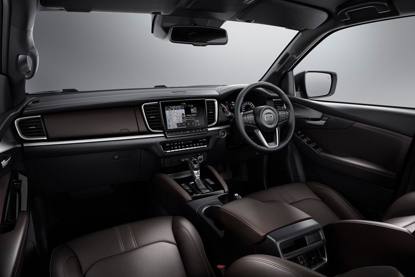 2021 Mazda BT-50 interior