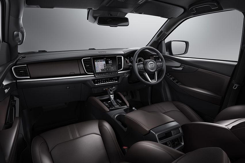 Mazda BT-50 body photo 2