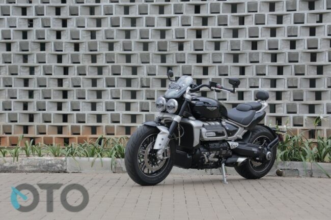 2020/06/Triumph-Rocket-3-GT-2020-Indonesia1.jpg