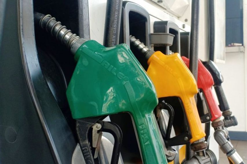 Pump price update: Diesel down by P1.55, gas drops by P1