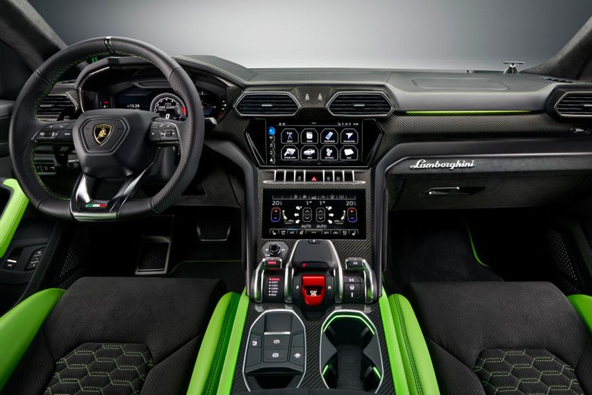 Lamborghini Urus Pearl Capsule cabin