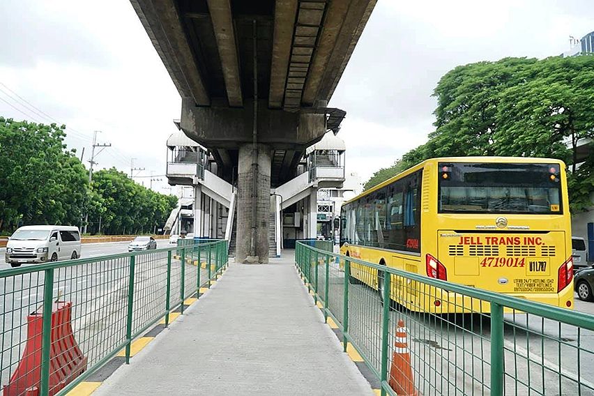 EDSA Busway body photo 1