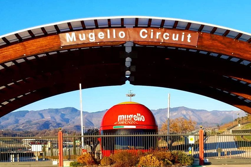 Ferrari Rayakan GP ke-1000 di Sirkuit Mugello