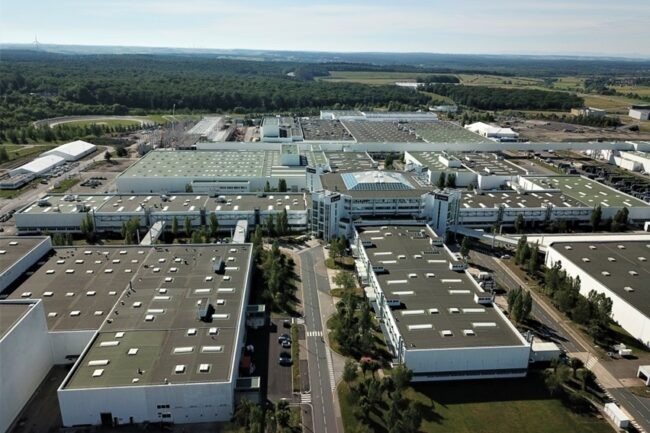 Imbas COVID-19, Mercedes-Benz AG Jual Salah Satu Pabriknya Imbas COVID-19, Mercedes-Benz AG Jual Salah Satu Pabriknya