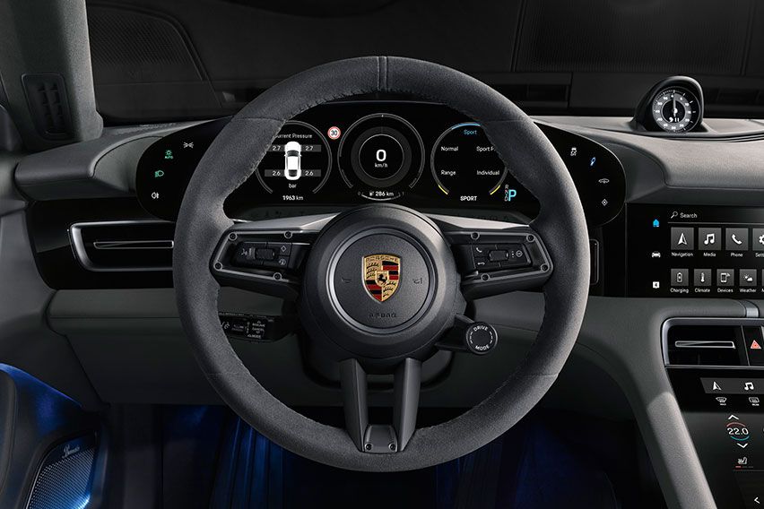 Porsche Taycan steering wheel