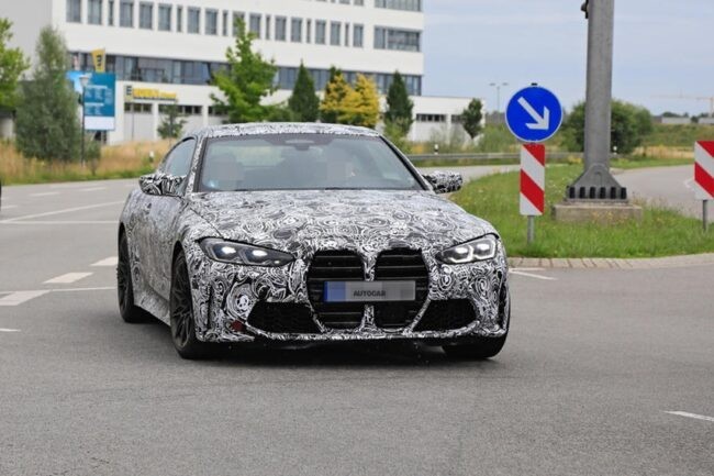 Wajah BMW M4 Terkuak, Persis Foto yang Pernah Beredar Wajah BMW M4 Terkuak, Persis Foto yang Pernah Beredar