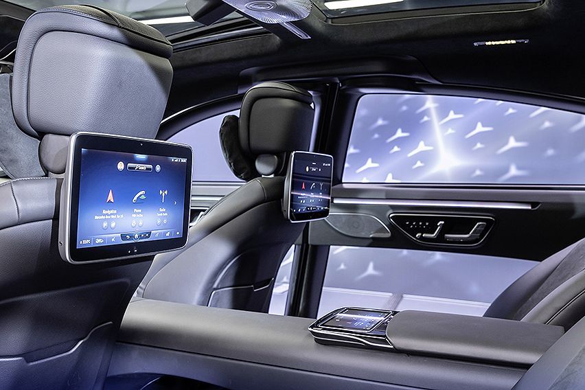 The Mercedes-Benz UX in the S-Class is a multisensory experience