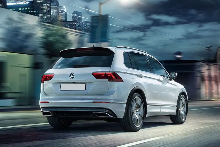 Volkswagen Tiguan rear