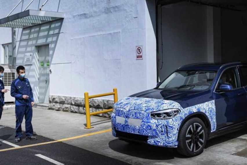 BMW iX3 official images