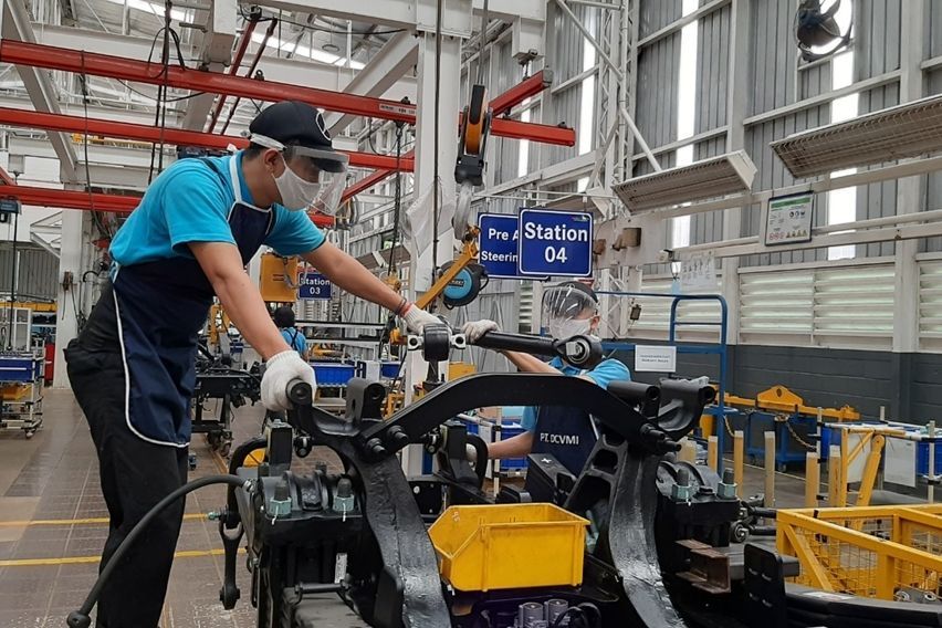 Pabrik Kendaraan Niaga Mercedes-Benz di Wanaherang Kembali Aktif