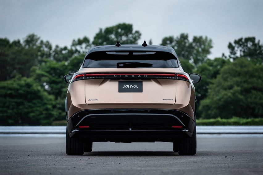 nissan ariya rear end