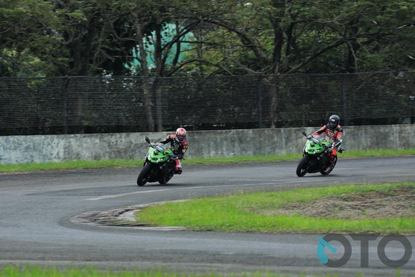 test ride kawasaki ninja 4-silinder