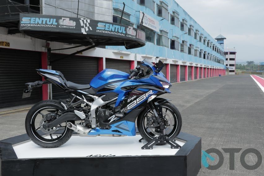 Pasang Tambahan Quick Shifter Kawasaki Ninja Empat Silinder Hanya Rp 3,5 juta