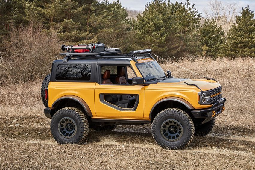 Ford Bronco side