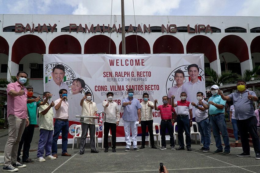 Nissan Navara Lipa City 2