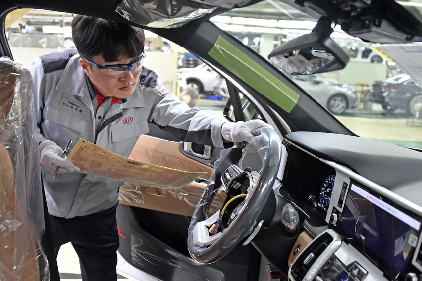 Kia Sorento hybrid cabin