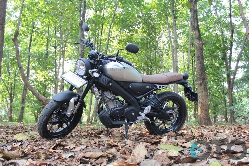 Yamaha XSR155 Neo klasik