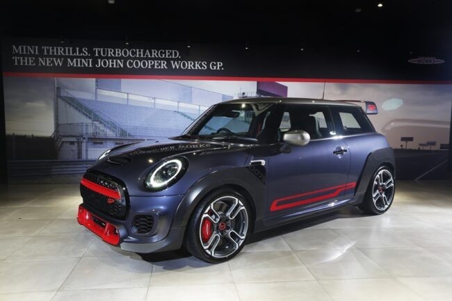 2020/07/MINI-John-Cooper-Works-GP-Indonesia_Depan-1.jpg