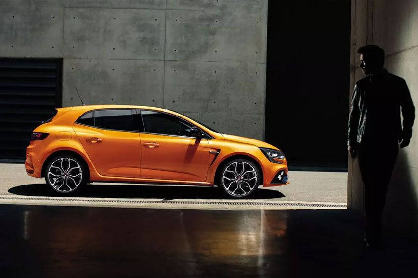 2021 Renault Megane RS side