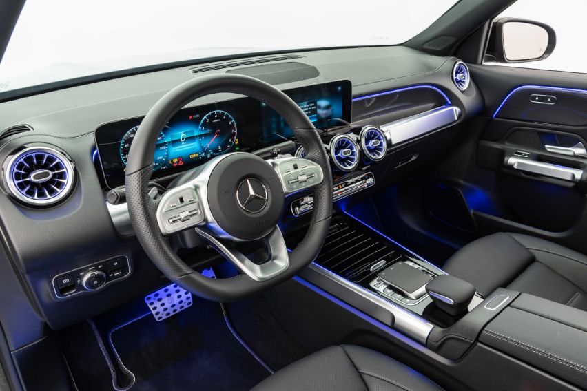 Mercedes-Benz GLB cabin
