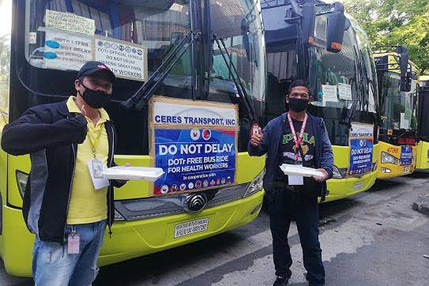 DOTr, Grab mull shuttle service for APORs, frontliners